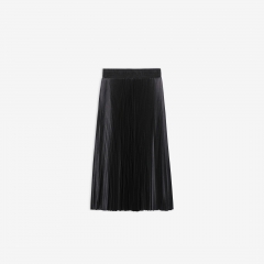 Pleated Tracksuit 黑色闪亮运动平纹布半裙666