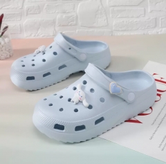 洞洞鞋女夏外穿2022年新款可爱时尚卡通透气包头半厚底踩屎感凉鞋