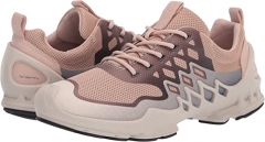 ECCO Biom AEX Trainer