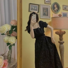 黑色礼服裙高级质感仙女连衣裙设计感小众赫本风茶歇法式复古大码个性