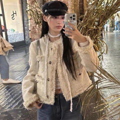 新款学院风外套小香风奢华外套