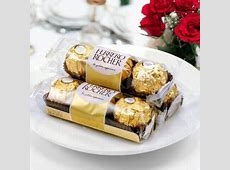 费列罗榛果威化金球