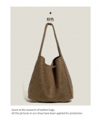 慵懒风托特包女2024新款秋毛呢大容量通勤单肩包